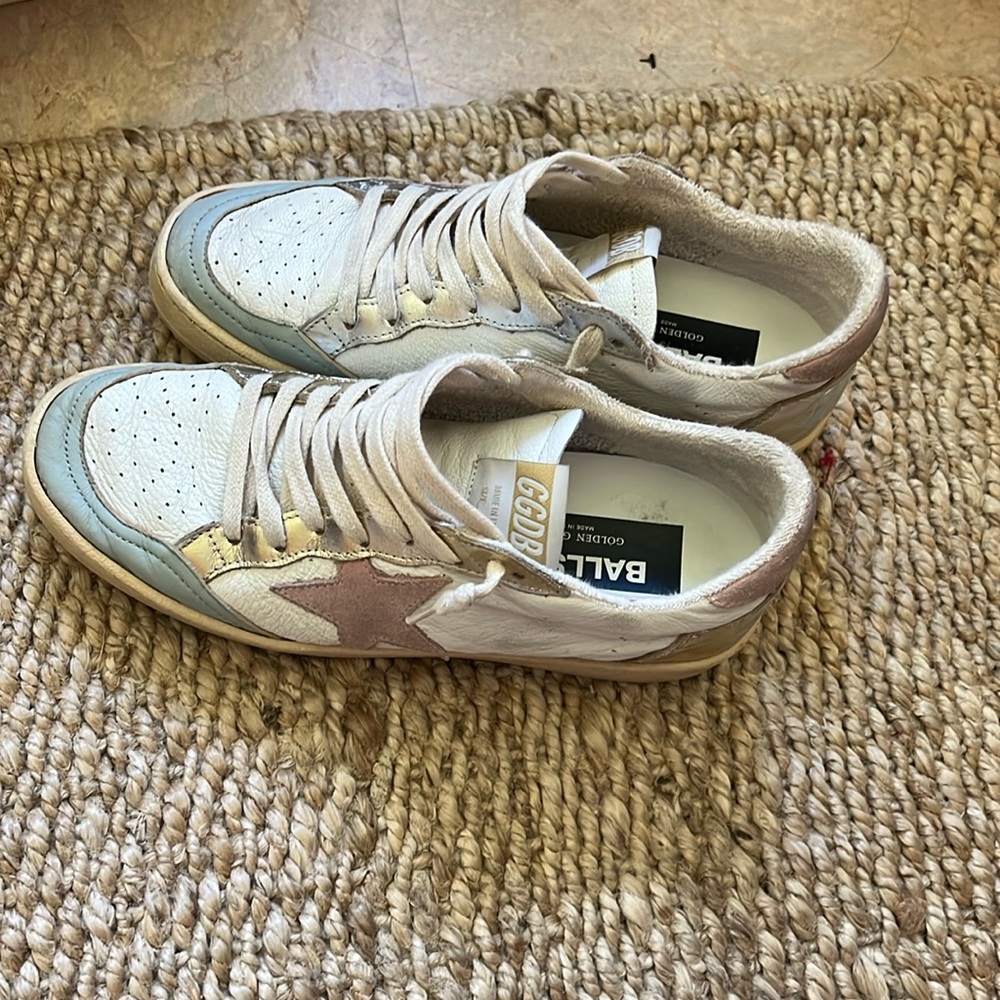 Golden goose ball star